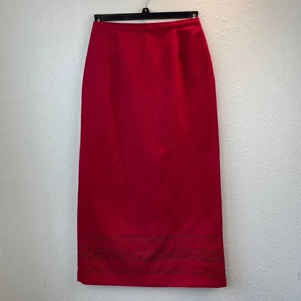 Norton McNaughton Red Skirt Size 8